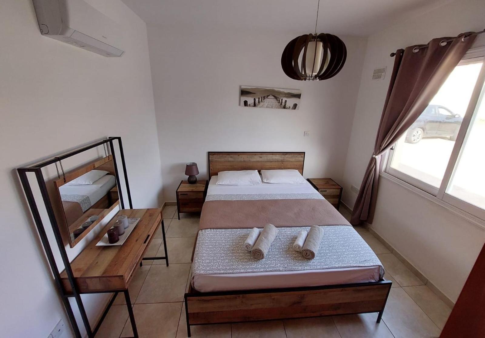 Joanne'S Cosy 1 Bdrm Apt Paphos Exterior foto